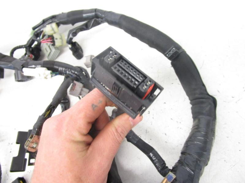 16 Kawasaki ZX 1000 M ABS Wire Wiring Harness 26031-1704 2014-2016